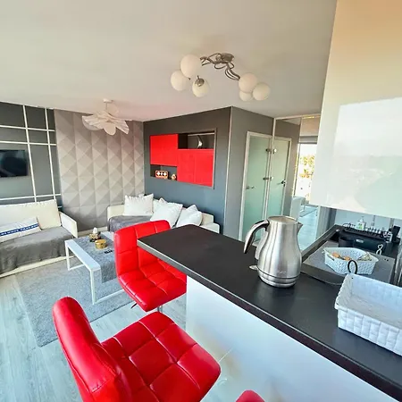 Apartament Everest By Managerent Ustka Exterior photo